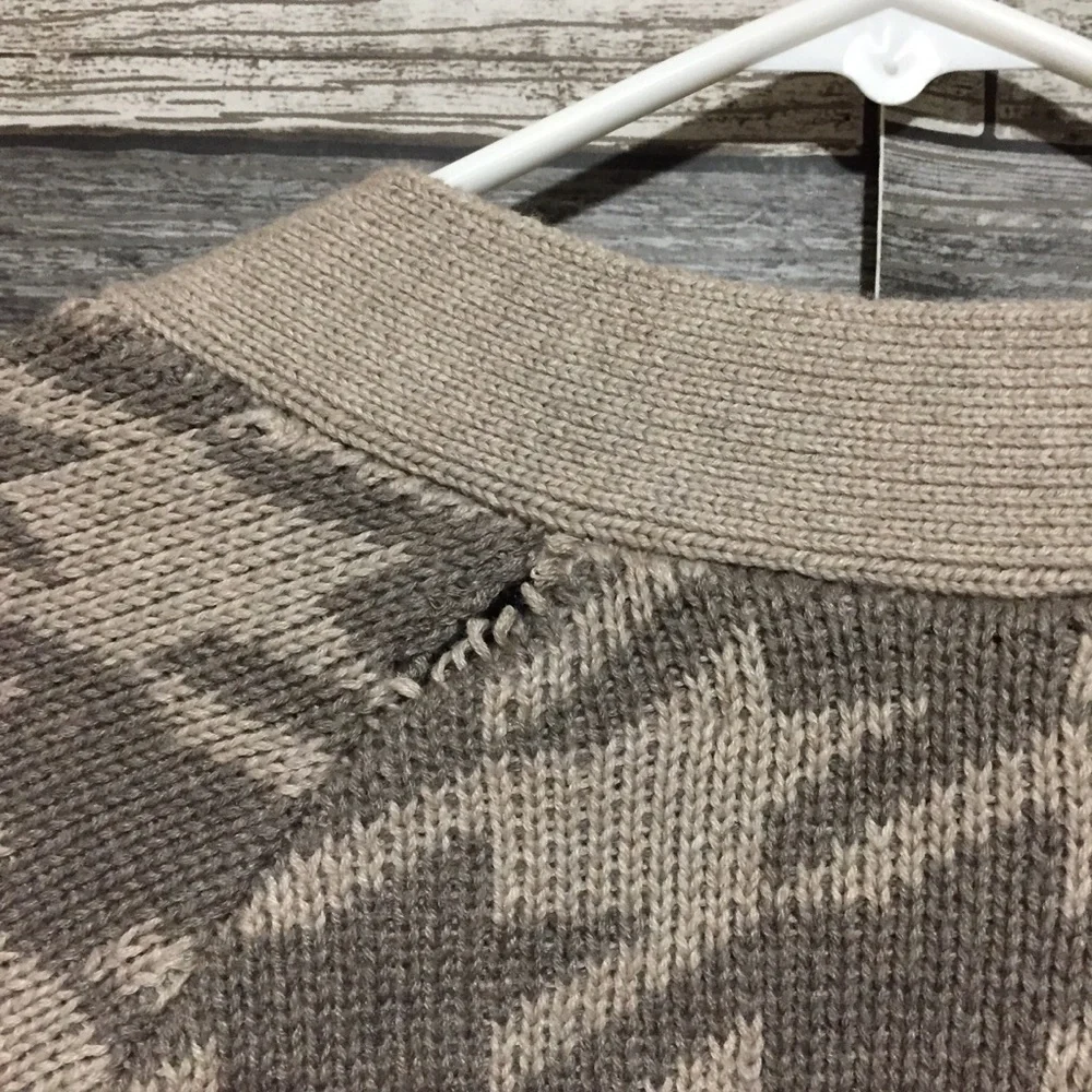 Abercrombie Fitch Houndstooth Plaid Open Front Cardigan Sweater Women’s XS FLAW - Picture 9 of 9